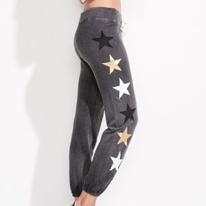 - Sundry sweatpants